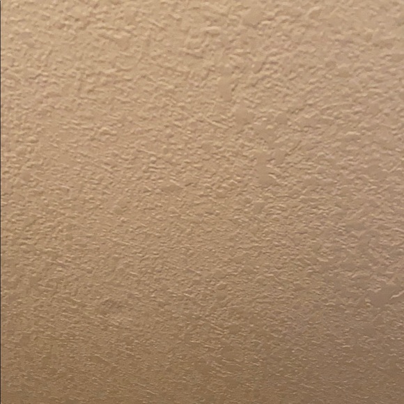 Meet your Posher, Carlos - Picture 1 of 1